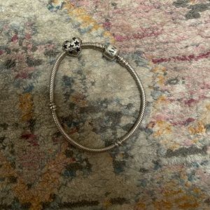 Pandora bracelet with 1 charm